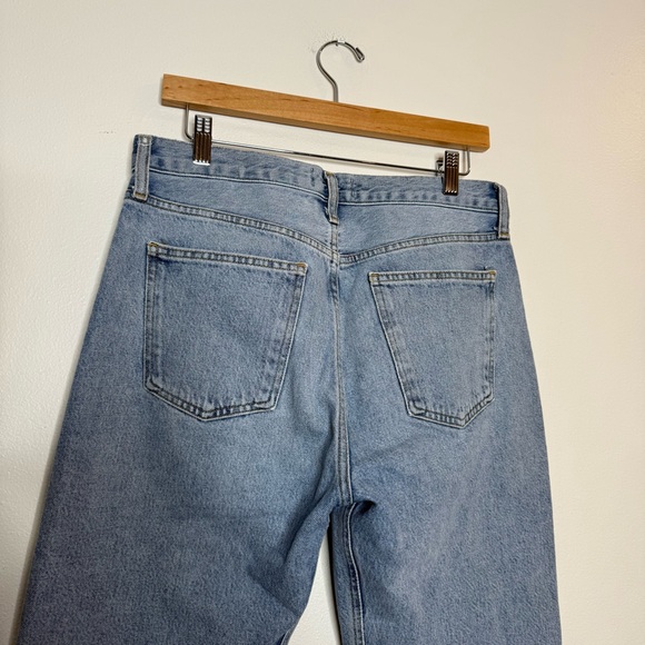 Agolde Mia Mid Rise Straight in Dimension - Picture 8 of 9